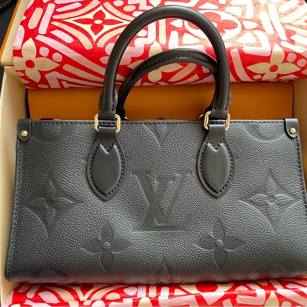 Louis Vuitton Black Leather Handbag